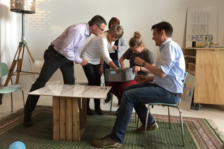 Team bei der Arbeit in der Base⁷ Esslingen